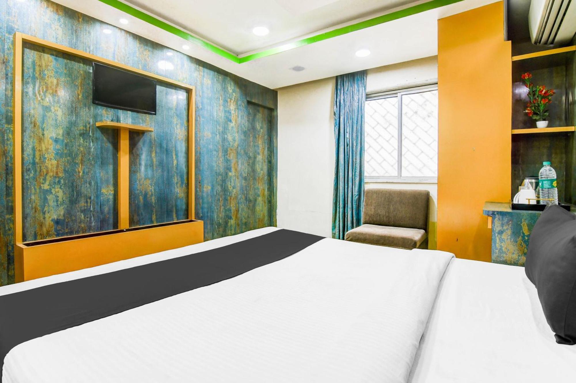 כלכותה Super Hotel O Tagore Park Ruby Road מראה חיצוני תמונה