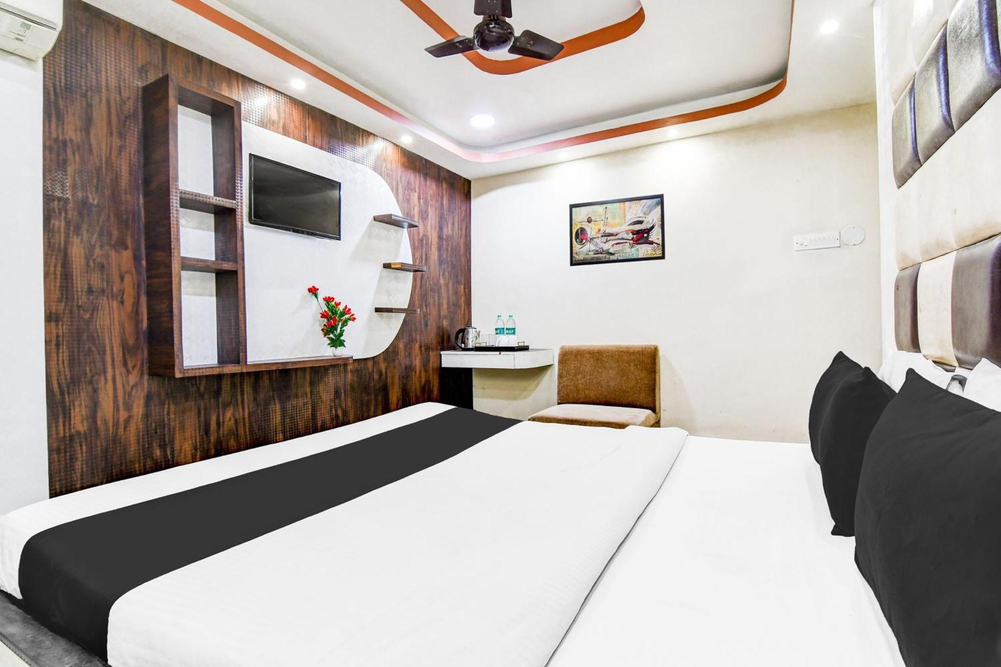 כלכותה Super Hotel O Tagore Park Ruby Road מראה חיצוני תמונה