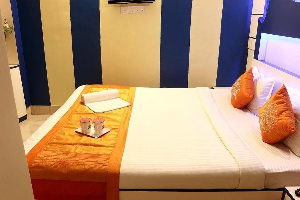 כלכותה Super Hotel O Tagore Park Ruby Road מראה חיצוני תמונה