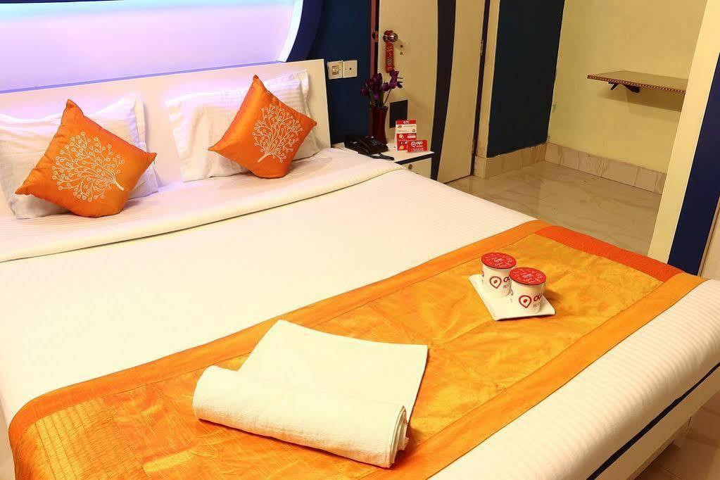 כלכותה Super Hotel O Tagore Park Ruby Road מראה חיצוני תמונה